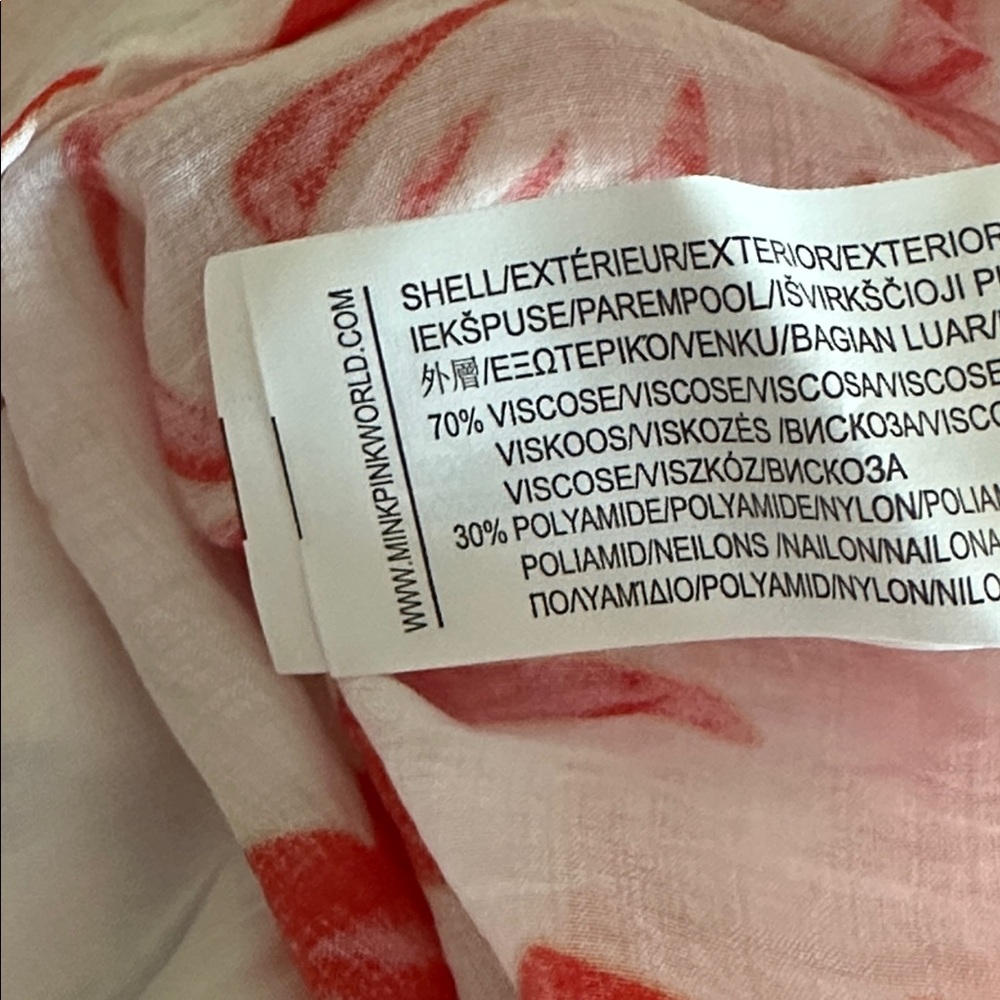 MINKPINK NWT Lolani Smocked Long Sleeve Blouse Size Medium - Picture 12 of 14